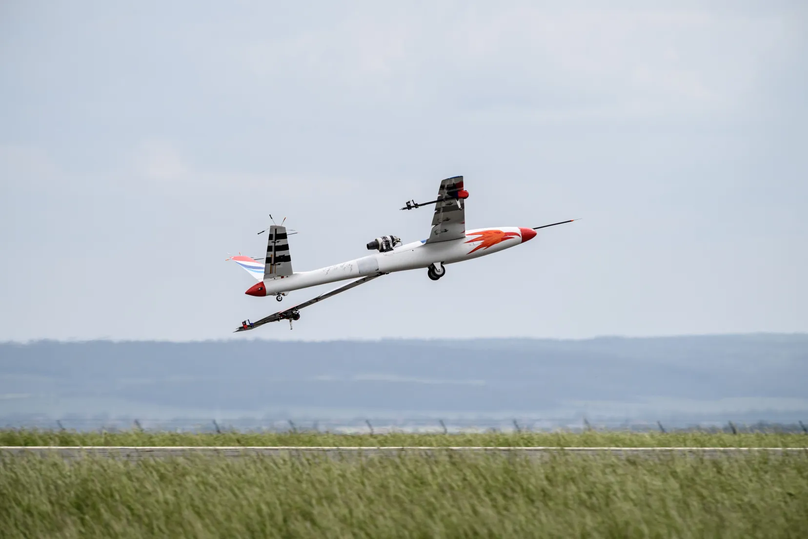 P-FLEX aero-szervo-elasztikus demonstrátor repülőgép a DLR Cochstedt repterén (fotó: DLR)